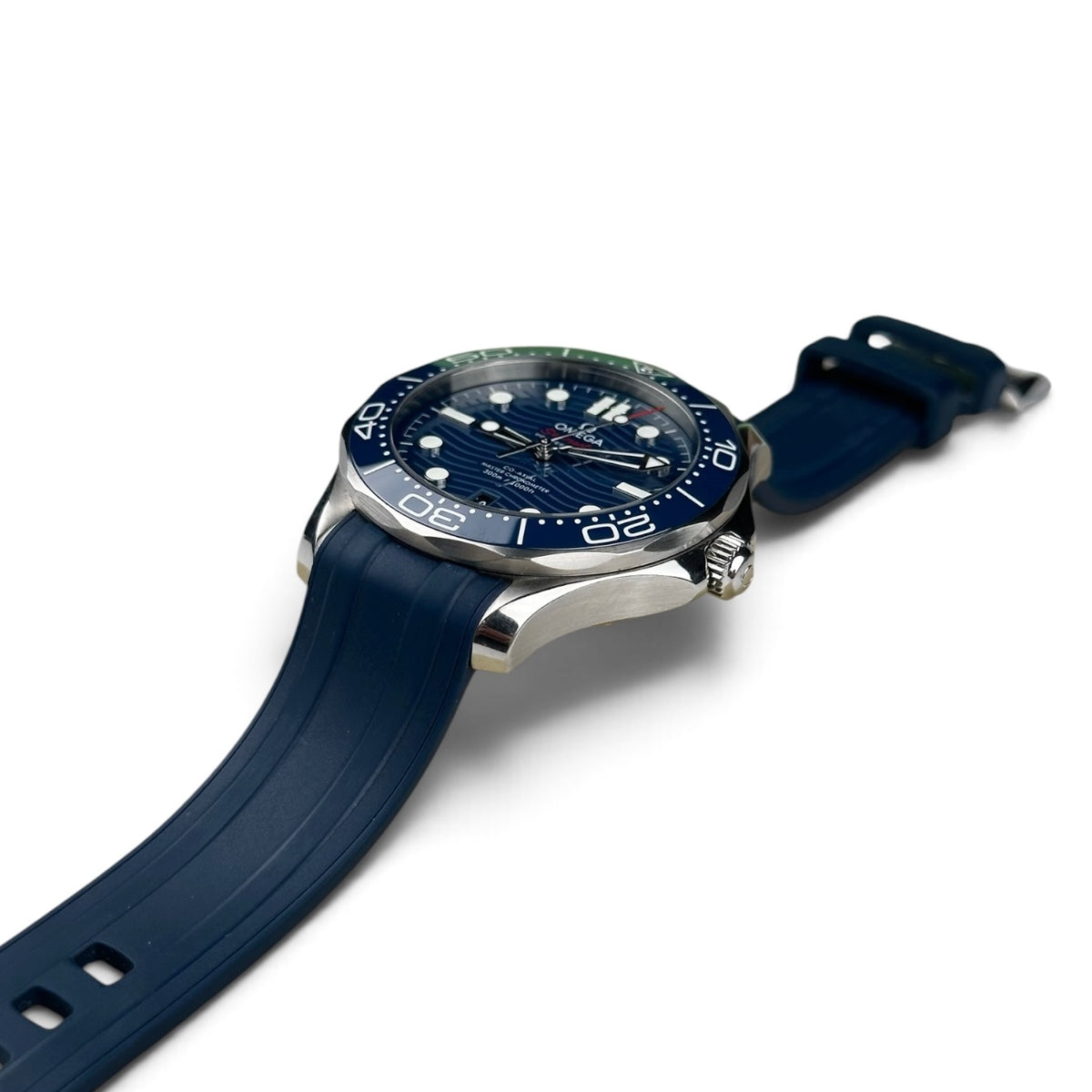 2023 Omega Seamaster 300M Blue Rubber 210.32.42.20.03.001 Box Papers