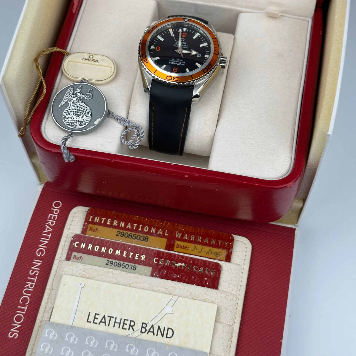 Omega Planet Ocean 45.5mm - 2908.50.38 Box Papers Swing Tag