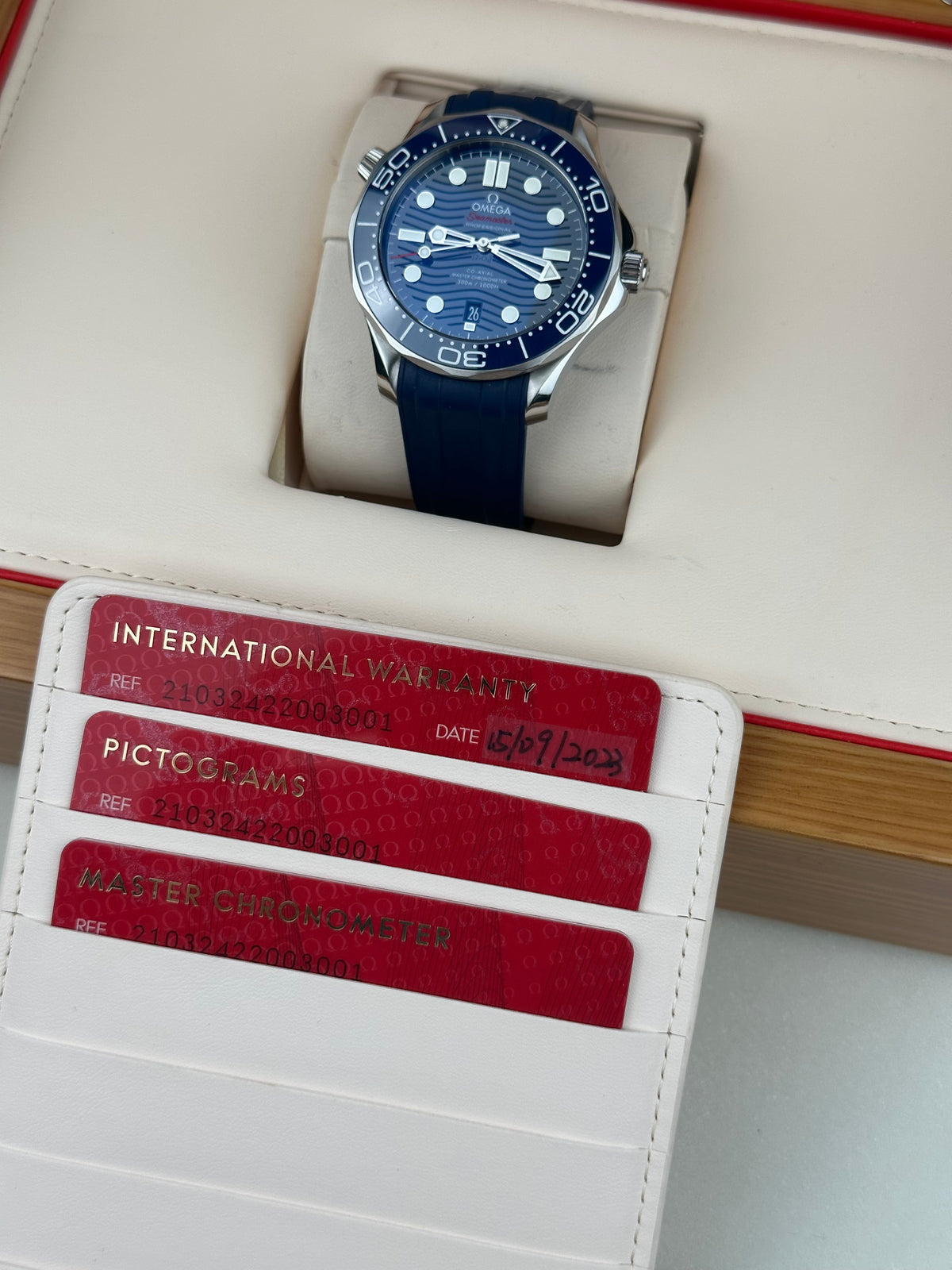 2023 Omega Seamaster 300M Blue Rubber 210.32.42.20.03.001 Box Papers