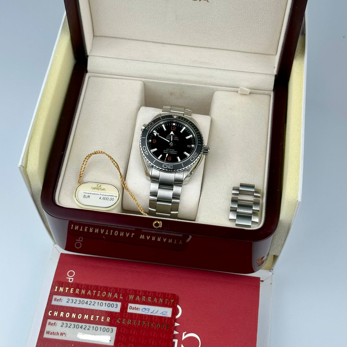 Omega Planet Ocean Black - 232.30.42.21.01.003 42mm Box Papers