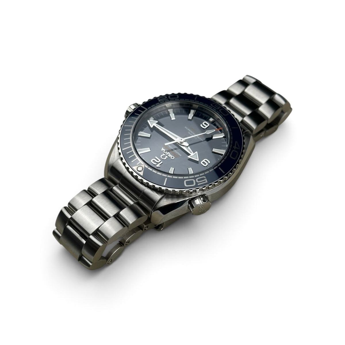 2023 Omega Planet Ocean Blue 215.30.44.21.03.001 Box Papers Swing Tag 43.5mm
