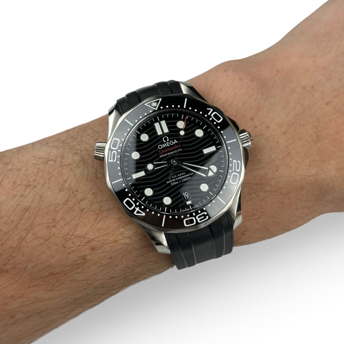2024 Omega Seamaster 300M Black - 210.32.42.20.01.001 Box Papers