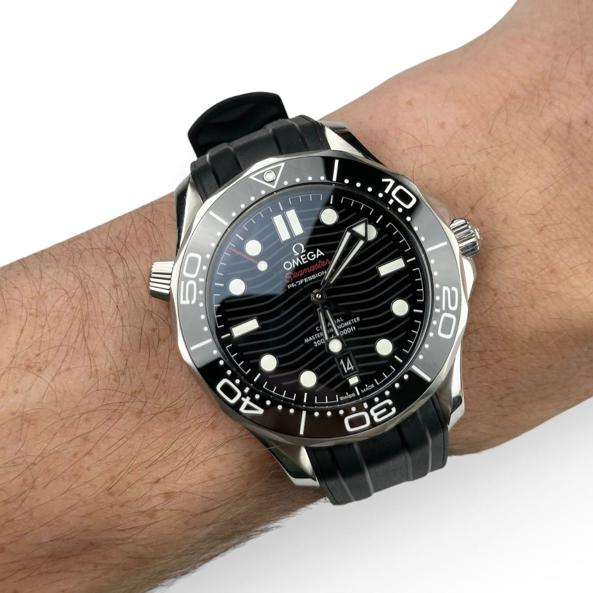 2024 Omega Seamaster 300M Black - 210.32.42.20.01.001 Box Papers